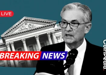 Fed Chair Powell Signals September Rate Cut at Jackson Hole, Warns on Inflation Risks