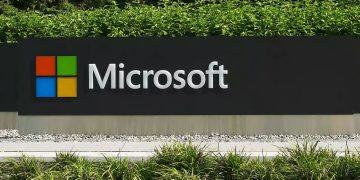 Why did Microsoft stock crash 11% after earnings despite beating estimates