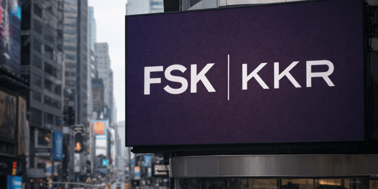 FS KKR stock slides as Moody’s downgrade flags rising credit stress